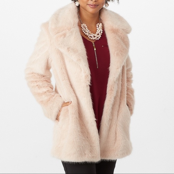 Light Pink Faux Fur Coat - Picture 2 of 4
